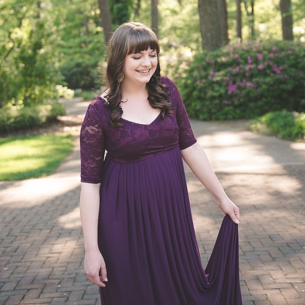 Meet your Posher, Caitlin